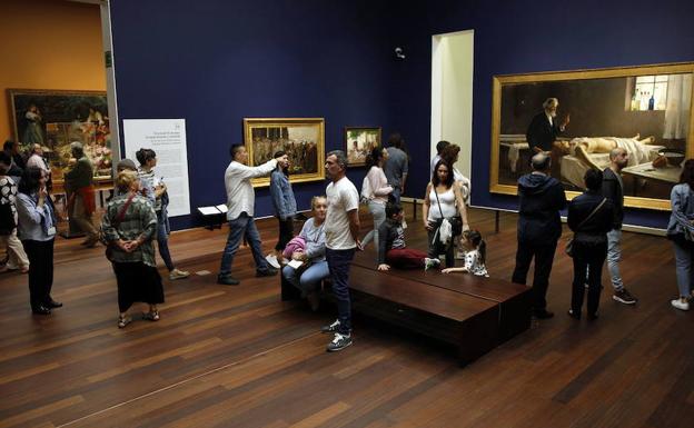 Las visitas al Museo de Málaga han aumentado esta temporada estival gracias a la apertura de la Aduana por las tardes. 