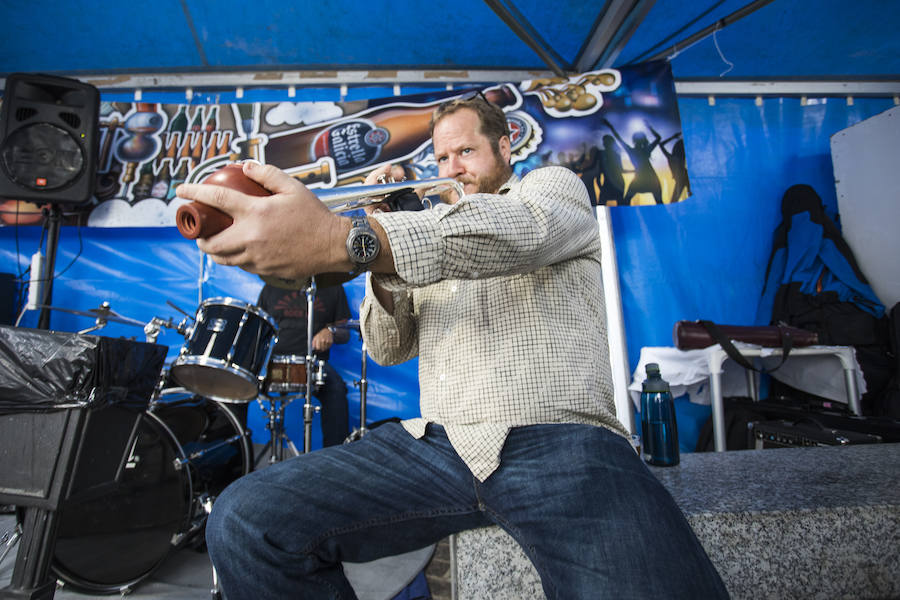 Una veintena de grupos llegados principalmente de Austin, Nashville y Sidney ofrecerán un centenar de conciertos gratuitos en cuatro escenarios con encanto 