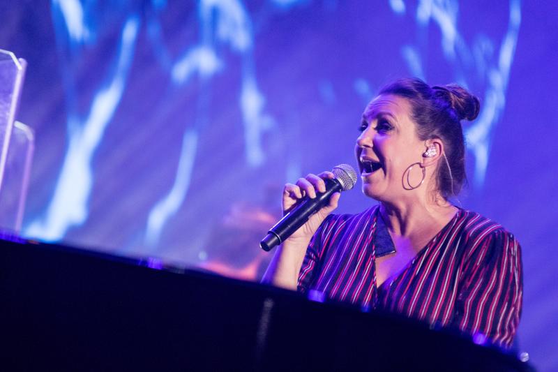 Velas, zocos o talleres dan vida al encuentro, que este viernes recibió a Niña Pastori y que el domingo echa el cierre con Triana