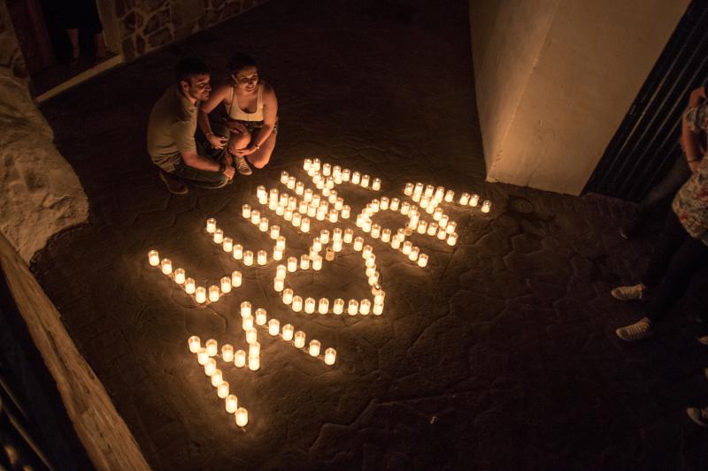 Velas, zocos o talleres dan vida al encuentro, que este viernes recibió a Niña Pastori y que el domingo echa el cierre con Triana