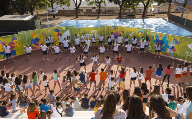 Más de 5.500 jóvenes han disfrutado de los Campus de la Fundación Unicaja este verano