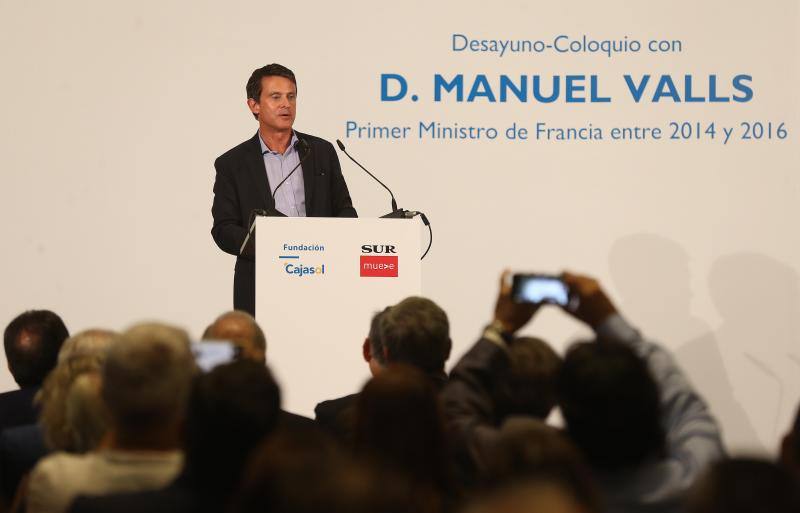 El desayuno-coloquio en colaboración con la Fundación Cajasol se celebró en el Hotel Barceló