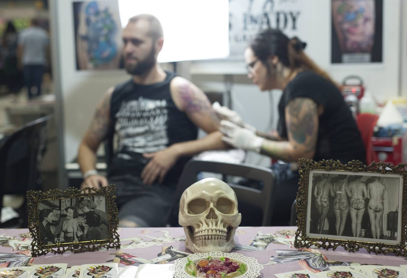 Todo por y para los tatuajes. Málaga celebra la quinta edición de este evento dedicado a este mundo, que acoge novedades y tendencias del sector y un gran número de oportunidedes de llevarse una nueva obra de profesional tatuador. 
