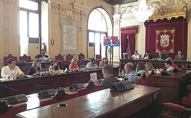 Un momento de la Comisión de Economía.