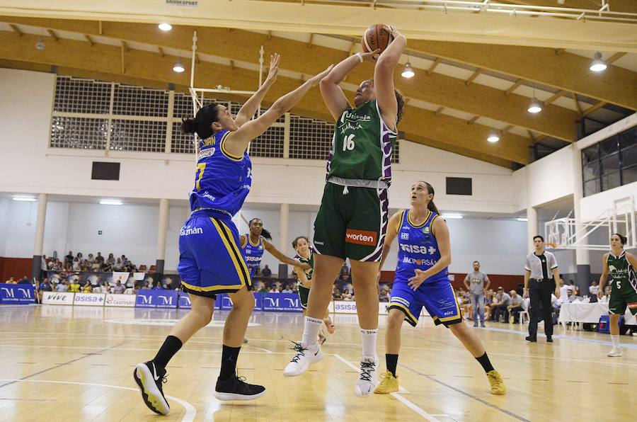 Logra ganar al Unicaja en el último suspiro tras una gran remontada