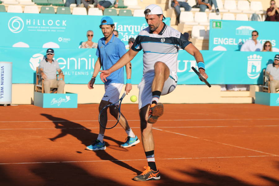 Juan Carlos Ferrero se lleva el torneo tras ganar a Safin