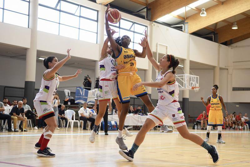 El Raca Granada se lleva el I Torneo Costa del Sol femenino 