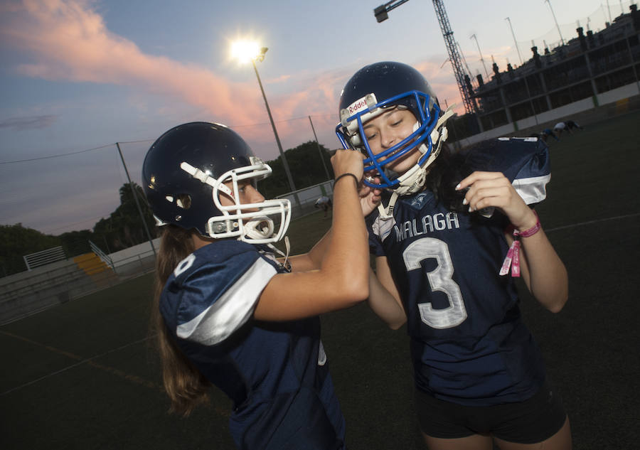 El equipo entrena dos veces por semana en el campo José Gallardo de Portada Alta. 