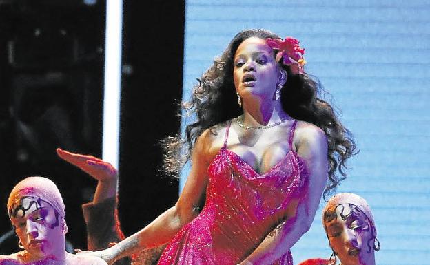 Rihanna, en concierto.