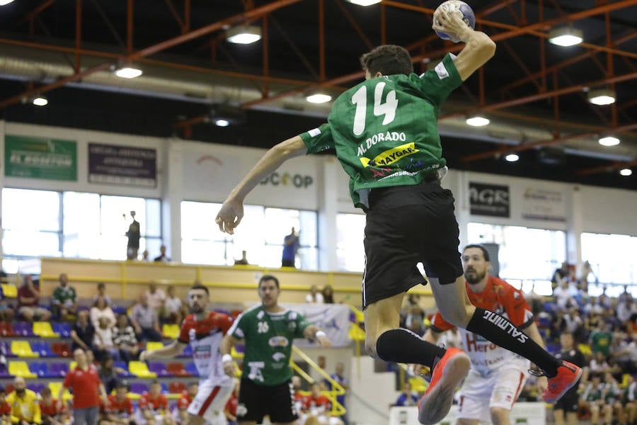 Fotos: Los mejores momentos del Conservas Alsur-Balonmano Navas