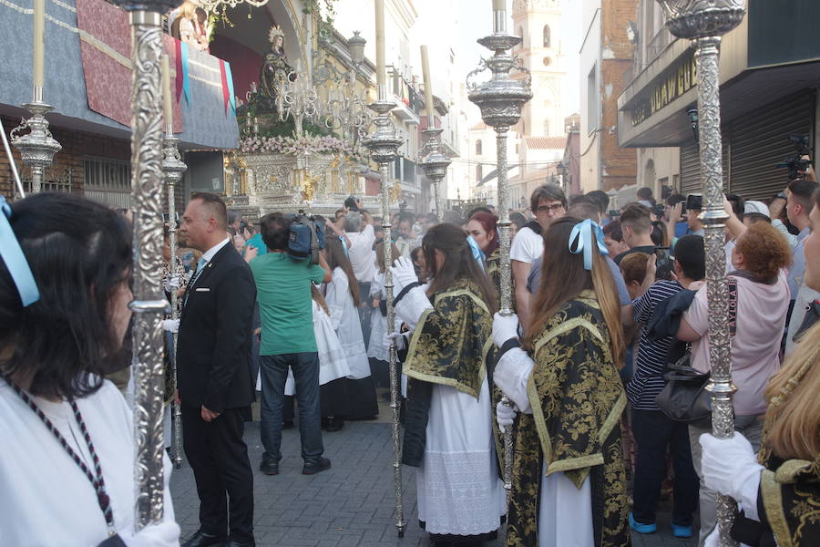 Fotos: La Virgen de la Soledad del Santo Traslado por la Trinidad