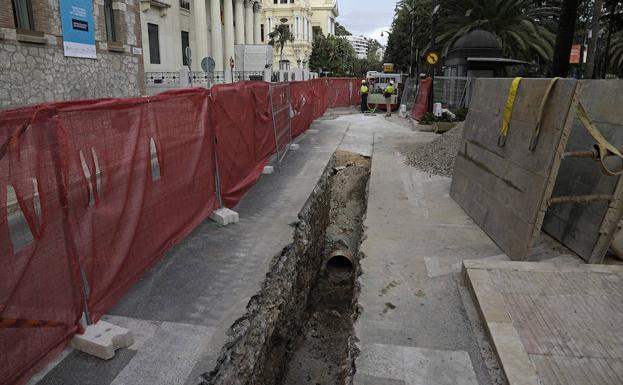 Obras de separación en la avenida de Cervantes.