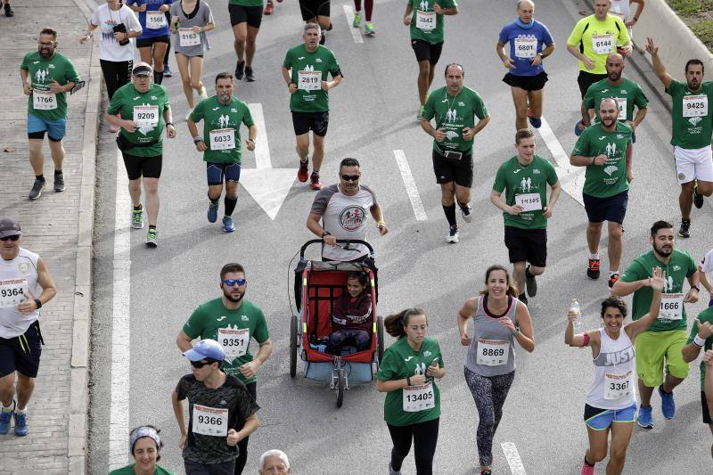 Más de 18.000 personas corrieron por las calles de Málaga en la 40 edición de esta tradicional prueba popular