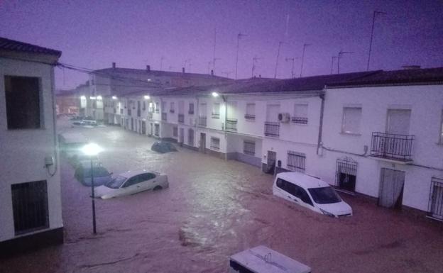 Las peticiones de rescate de atrapados por la lluvia copan las incidencias en la provincia