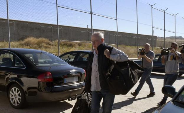 Rodrigo Rato ingresa en la prisión madrileña de Soto del Real.