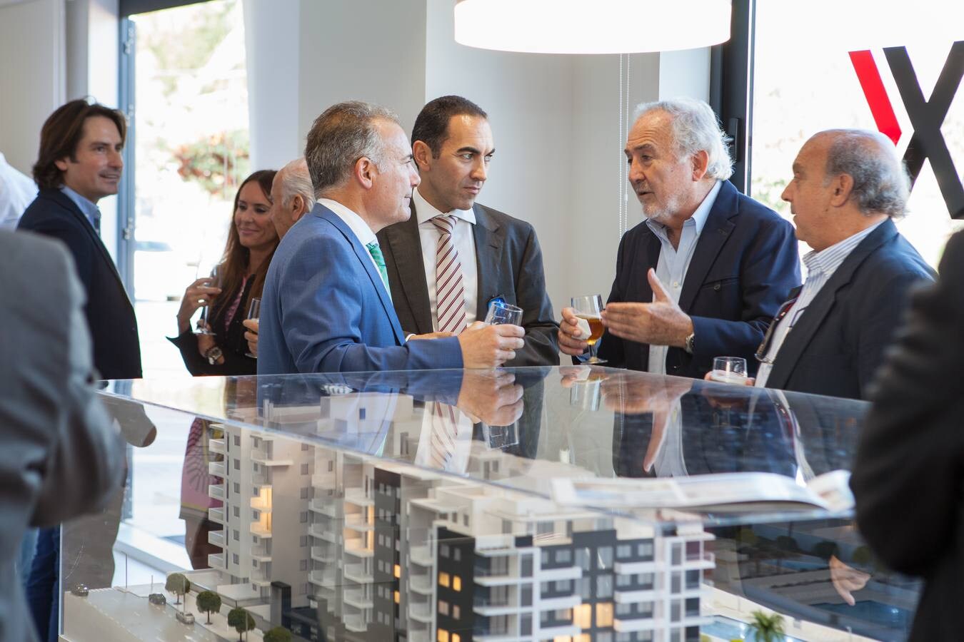 José Carlos Romero, Gaston Aigneren y José Carlos Cifuentes. Hub y Living Teatinos presentan sus nuevas oficinas