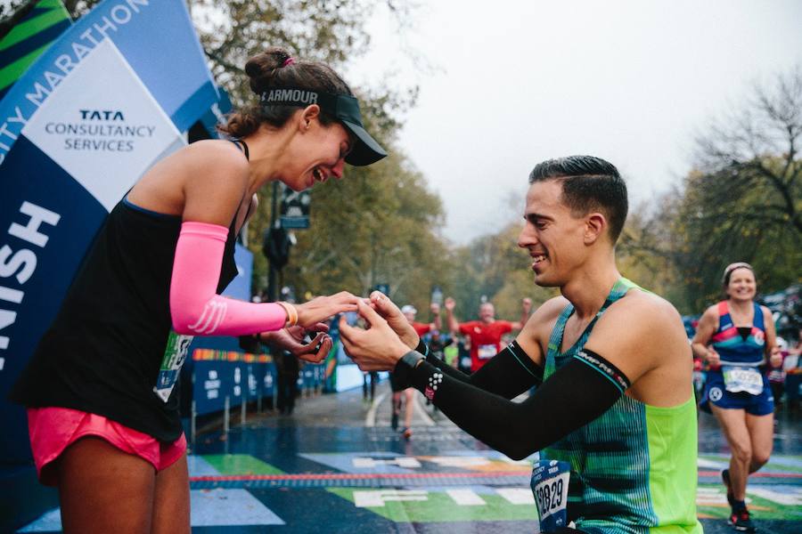 Fotos: Así pidió matrimonio a su novia tras correr la Maratón de Nueva York