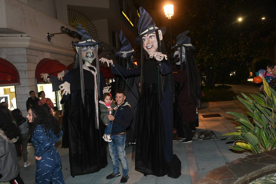 Así se ha celebrado Halloween (este viernes) por las calles de Marbella