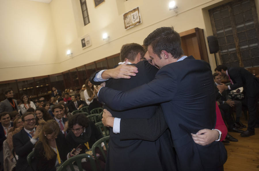 El equipo Cánovas UMA de Málaga gana el torneo nacional de debate universitario