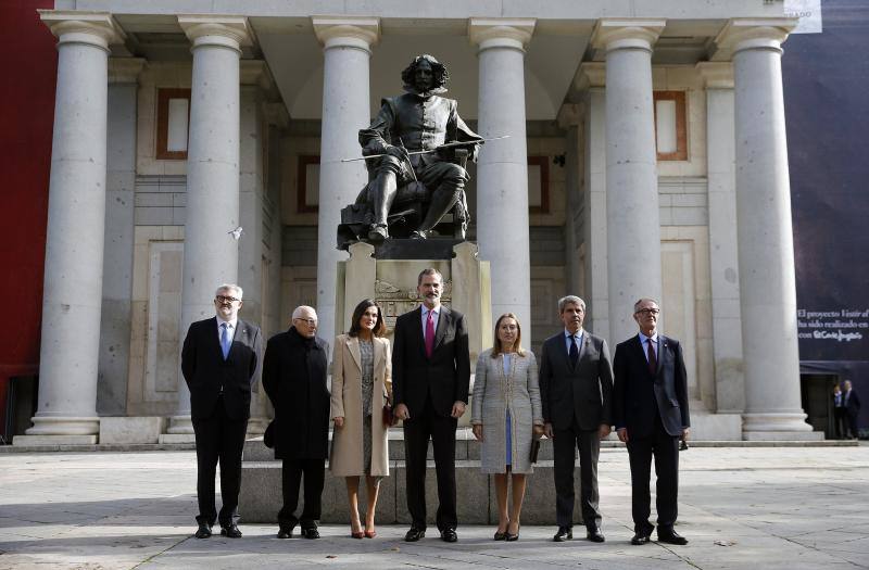 Los Reyes han inaugurado la exposición que conmemora los 200 años del Museo del Prado.