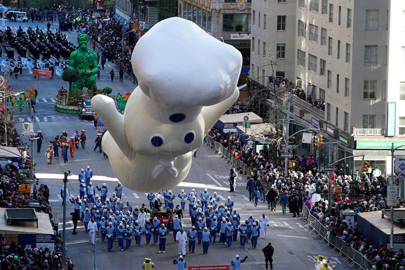 Este jueves ha tenido lugar el tradicional desfile organizado por Macy's en Manhattan, Nueva York, por motivo de esta festividad