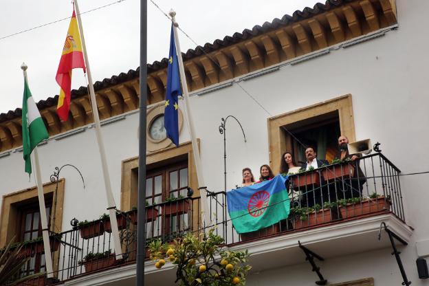 GESTO CON EL PUEBLO GITANO