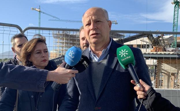 Imbroda critica que el PSOE «ha dejado maltrecha» la educación y otros servicios básicos