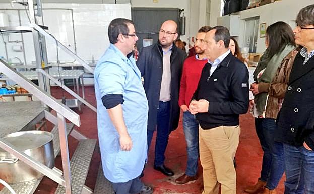 El PSOE apuesta por el fomento del empleo para evitar la despoblación en la Serranía de Ronda