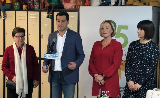 Moreno propone «revolucionar y dar más protagonismo» al tejido social andaluz
