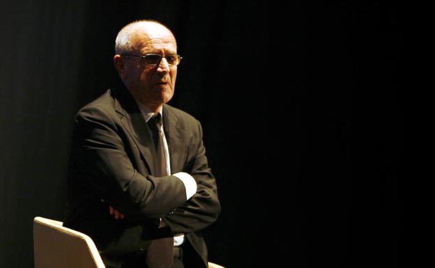 Romero Esteo fue reconocido con el Premio Nacional de Literatura Dramática en 2008.