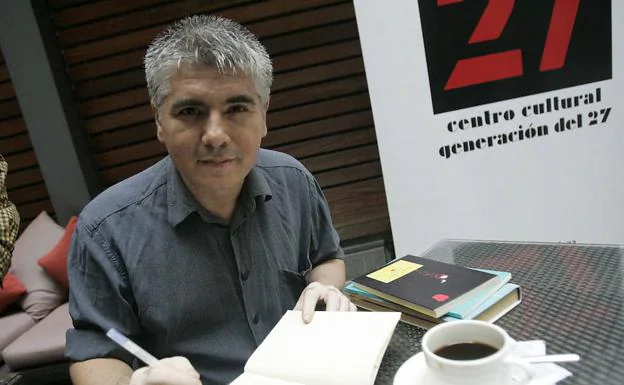 El escritor Juan Bonilla, en una de sus últimas visitas a Málaga. 