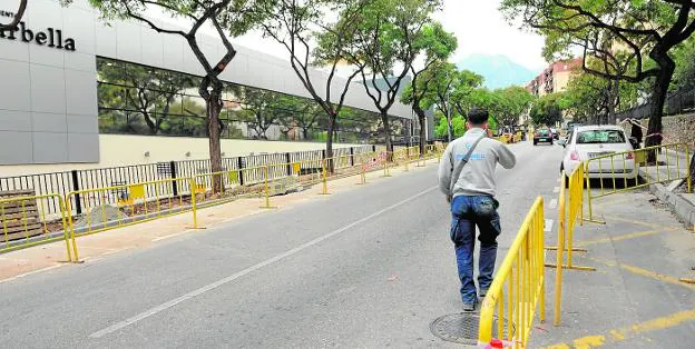 Obras que se realizan en la barriada de Miraflores. 