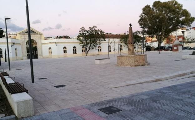 La nueva plaza del Patrocinio, a las puertas del cementerio de San Miguel, una zona recuperada.