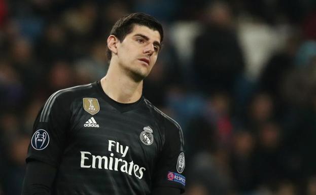 Thibaut Courtois, durante un partido con el Madrid.