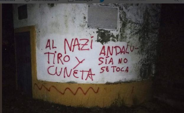 Una de las pintadas realizadas en la casa del diestro.