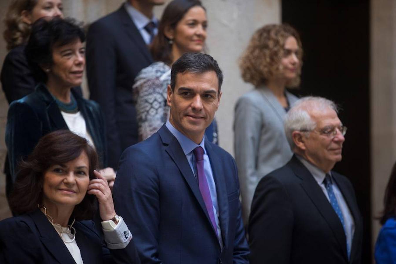 El presidente del Gobierno, Pedro Sánchez, preside este viernes el Consejo de Ministros en la Llotja de Mar de Barcelona. La ciudad condal vive una jornada de concentraciones y protestas de la mano de los CDR.