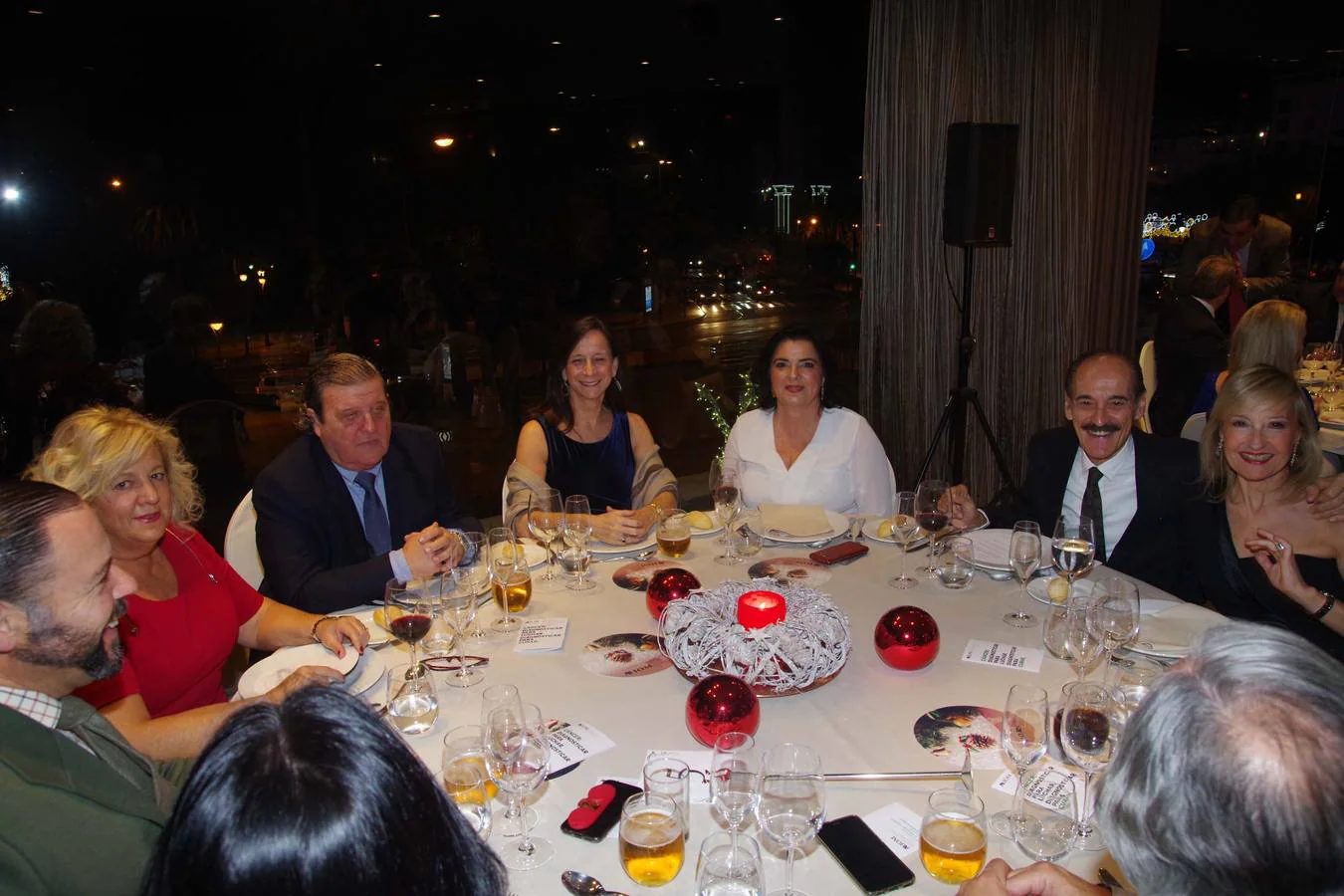 Cena benéfica de la Asociación para la Investigación Oncológica Malagueña (AIOM)