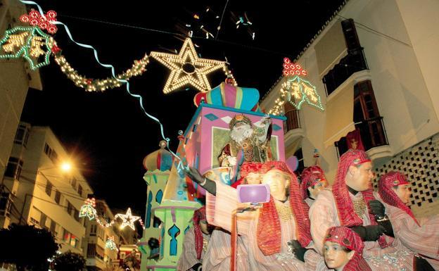 Imagen de archivo de la cabalgata de Reyes en Vélez-Málaga. 