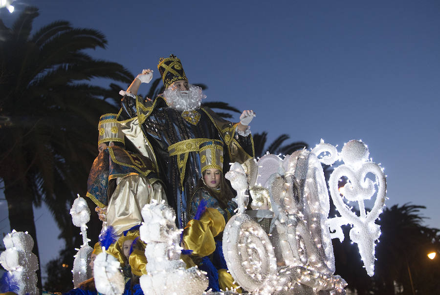 Fotos: Las mejores imágenes de la Cabalgata de los Reyes Magos de Málaga 2019