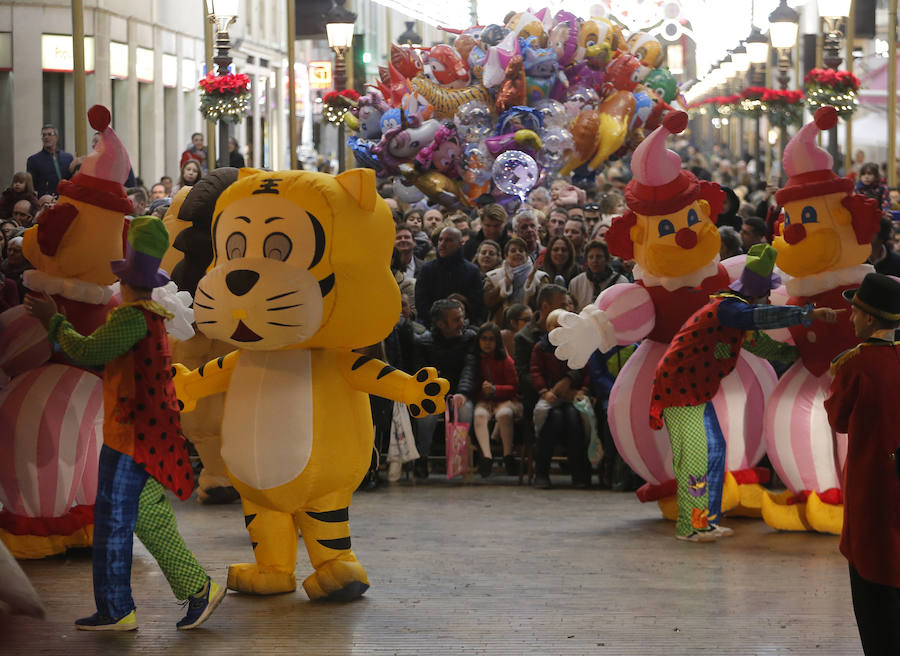 Fotos: Las mejores imágenes de la Cabalgata de los Reyes Magos de Málaga 2019