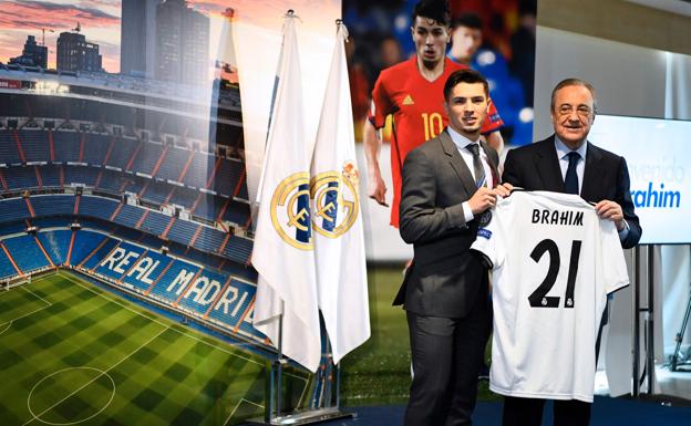 Brahim, junto a Florentino Pérez, llevará el dorsal 21.