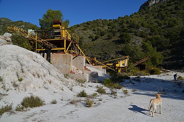 La cantera de Los Colmenarejos se cerró en julio de 2000. :: e. c.