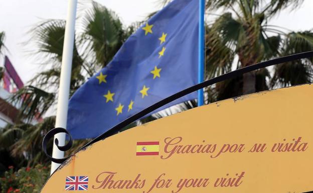 El 'Brexit' sume a los 40.000 británicos que viven en Málaga en la incertidumbre