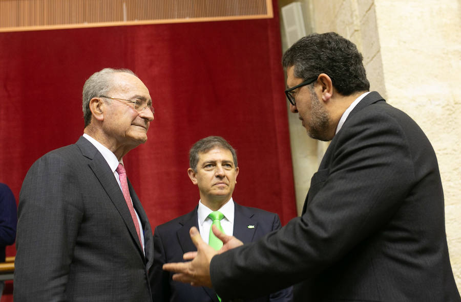 El líder de Vox en Andalucía, Francisco Serrano con el Alcalde de Málaga Francisco De La Torre.
