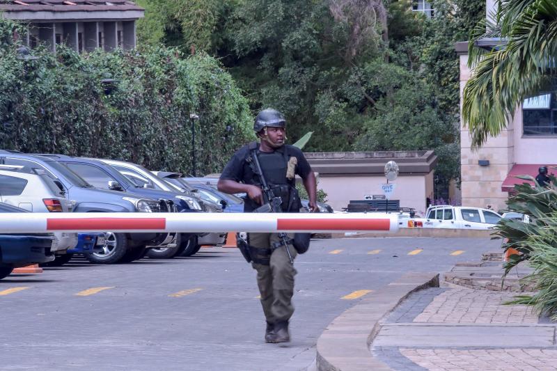 El ataque contra un hotel de lujo en Nairobi, producido este martes, ha dejado al menos 5 muertos y 30 heridos