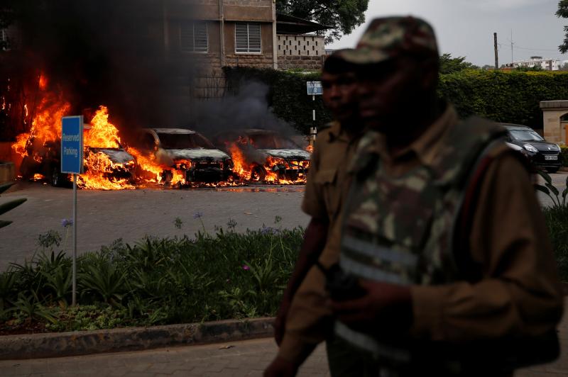 El ataque contra un hotel de lujo en Nairobi, producido este martes, ha dejado al menos 5 muertos y 30 heridos