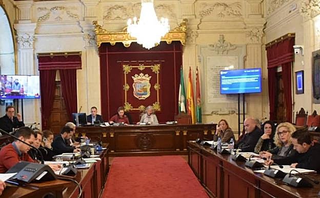 Un momento de la comisión de Medio Ambiente, ayer. 