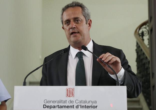 Forn, durante una comparecencia en su etapa de consejero de Interior. :: Sergio Barrenechea / efe