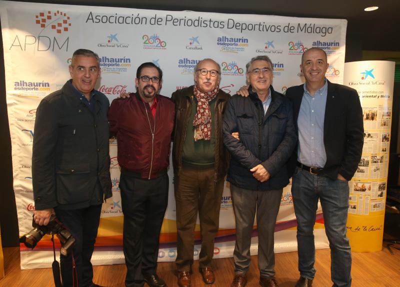Esta exposición, organizada por la Asociación de Periodistas Deportivos de Málaga e inaugurada este martes en la sede de Caixabank, muestra las imágenes del deporte tomadas por fotógrafos malagueños