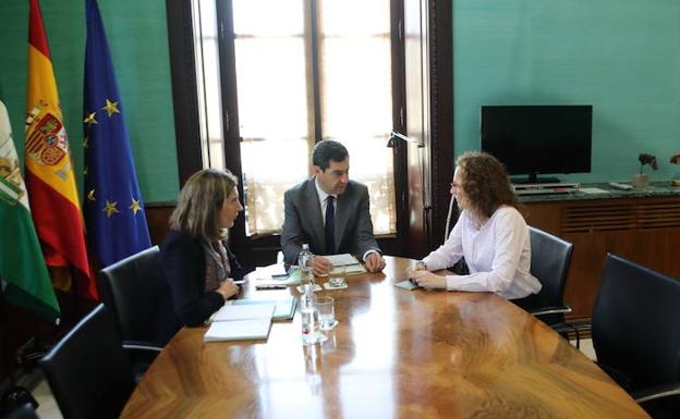 Moreno y Blanco en la reunión con Nuria López.